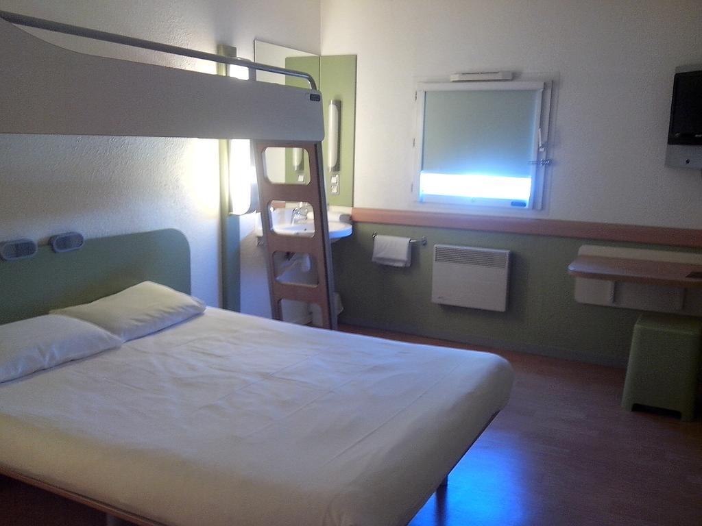 Ibis Budget Poitiers Sud Δωμάτιο φωτογραφία